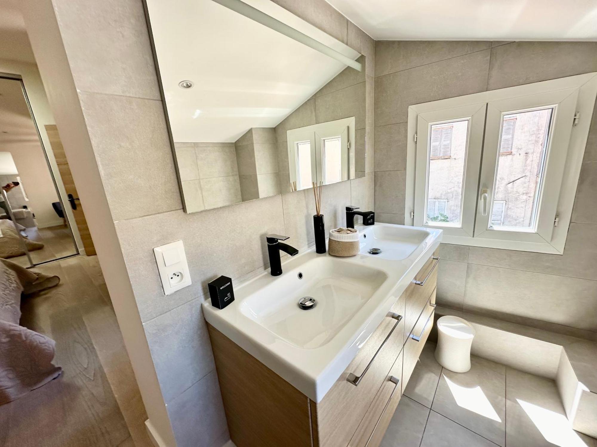 Gorgeous Brand New 2 Bedrooms Antibes Esterno foto
